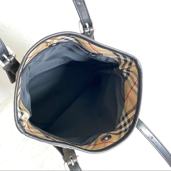 Burberry check bucket tote - Picture 8 of 9